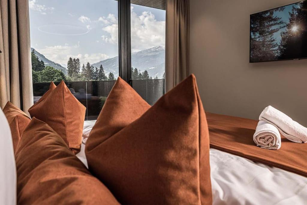 Panorama Nature Lodge Hart im Zillertal Bagian luar foto